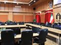 جلسه معاونت آموزشی با مسئولین آموزش دانشکده ها در مورد سیستم مجازی LMS